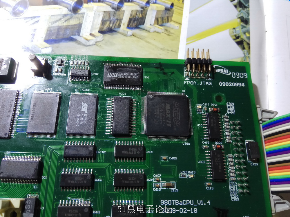 ϸ�ڣ������ϼ���оƬ�����ڴ�оƬ�����ǲ�֪���ĸ��Ǵ洢������ʾ���ݵ�