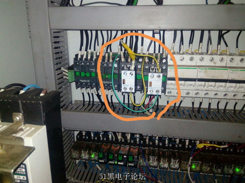 ڲ.jpg