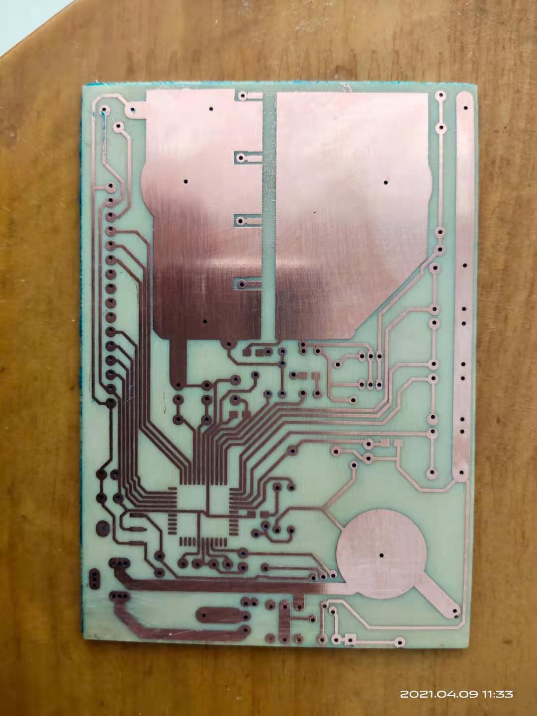 ���g�õ�PCB