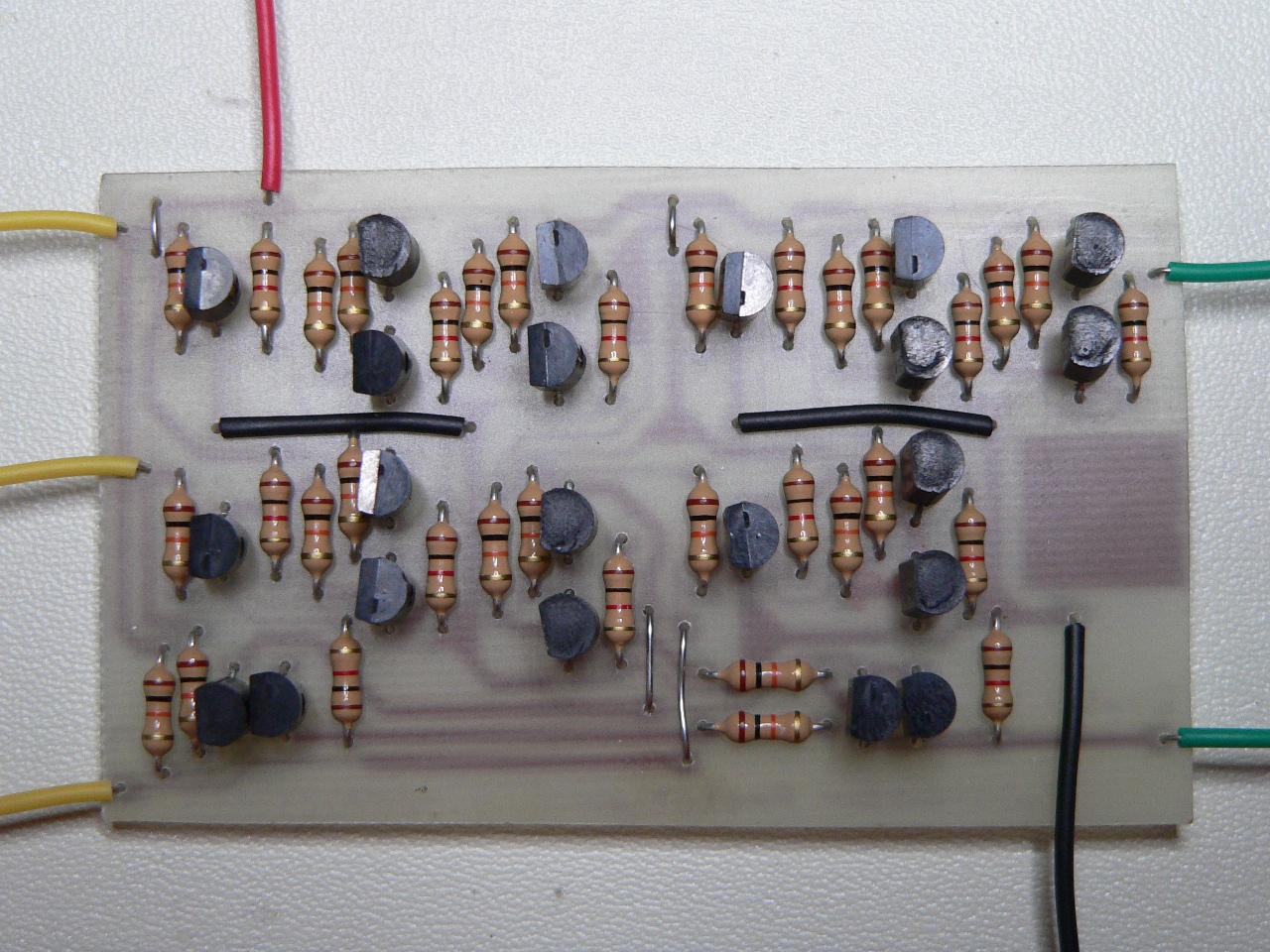 Full_Adder_circuit_wiki.jpg