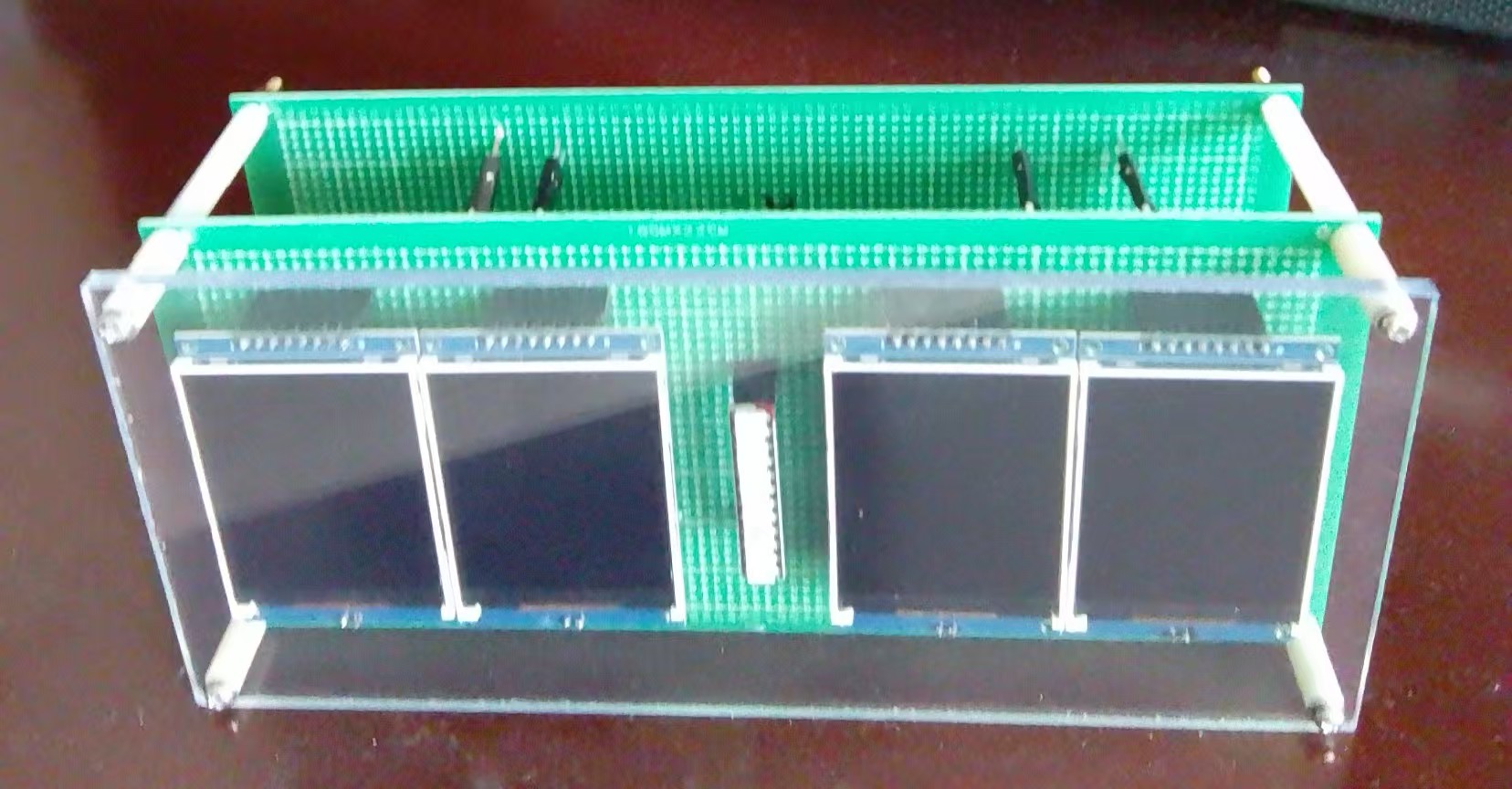 2Wjr-1.jpg