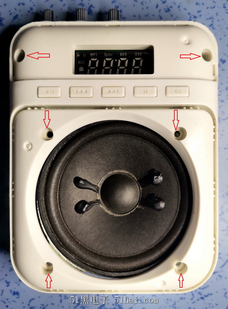 ������˿