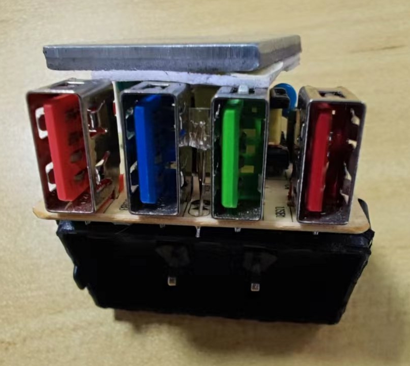YY4u-01������Ƭ7.jpg
